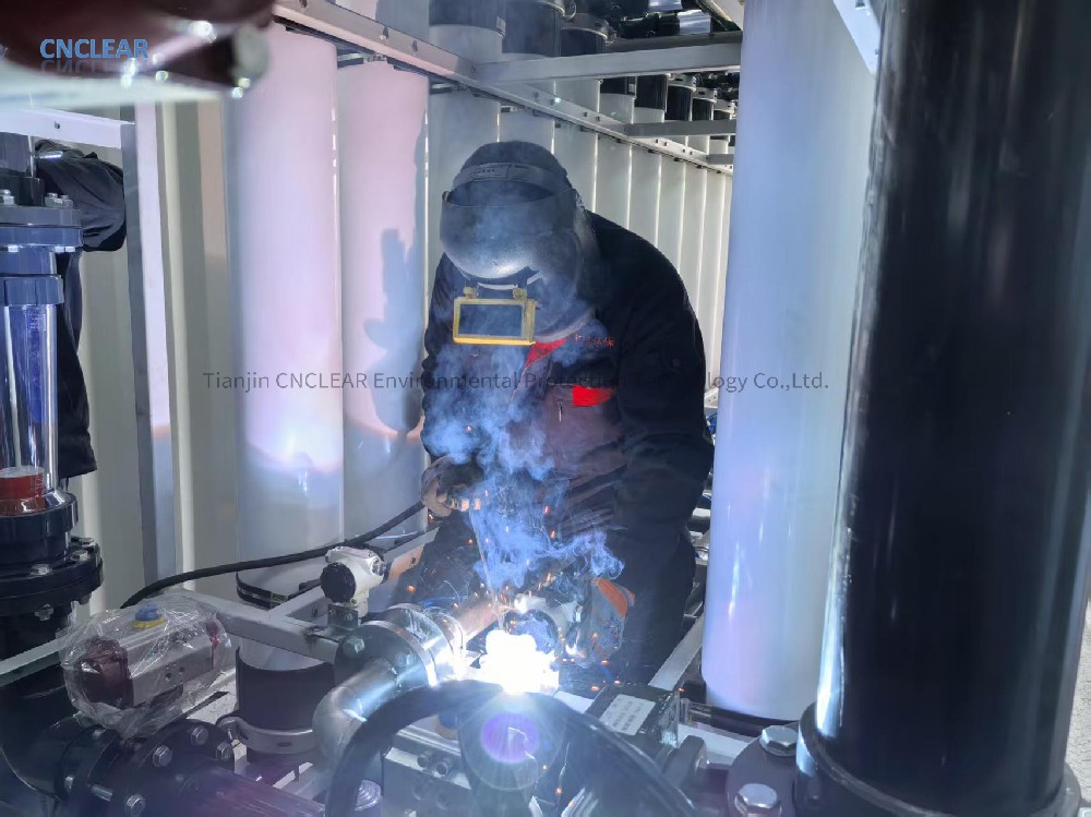 Ultrafiltration Membrane: Water Quality Fluctuations, Membrane Fouling, and Solutions